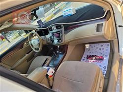 تويوتا أفالون